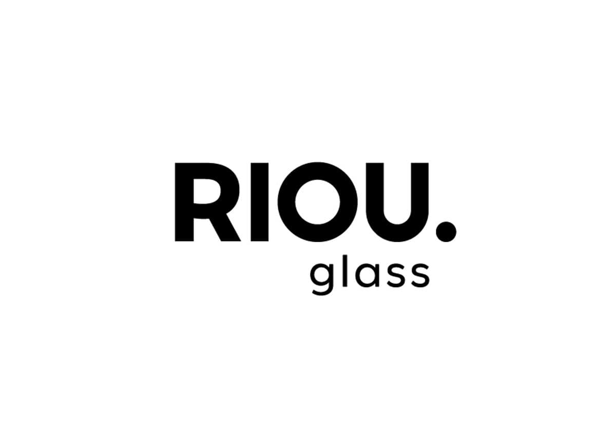 riou-glass-logo